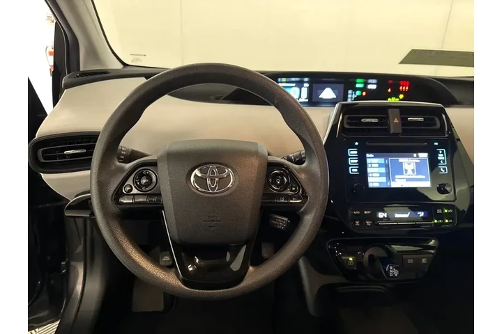 $19900 : Toyota Prius 2019 L Eco 4dr image 5