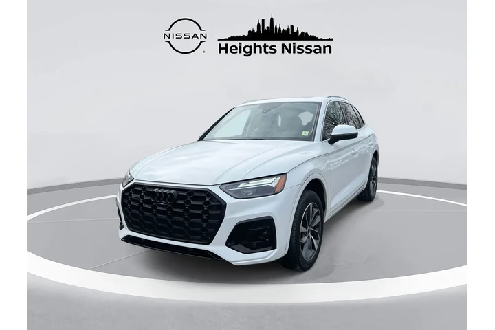 $28490 : Audi Q5 2023 AWD quattro S l image 4