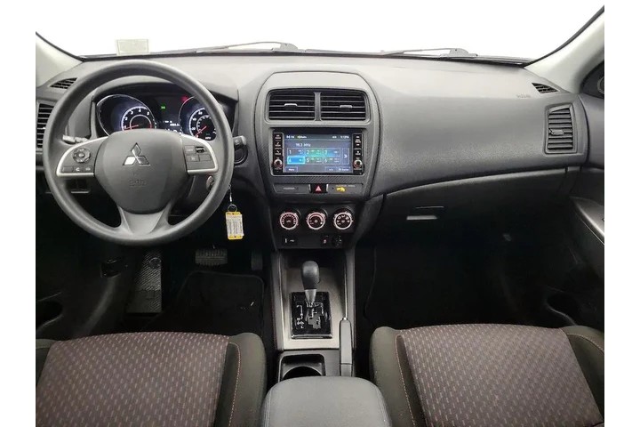 $15998 : Mitsubishi Outlander Sport 2 image 9