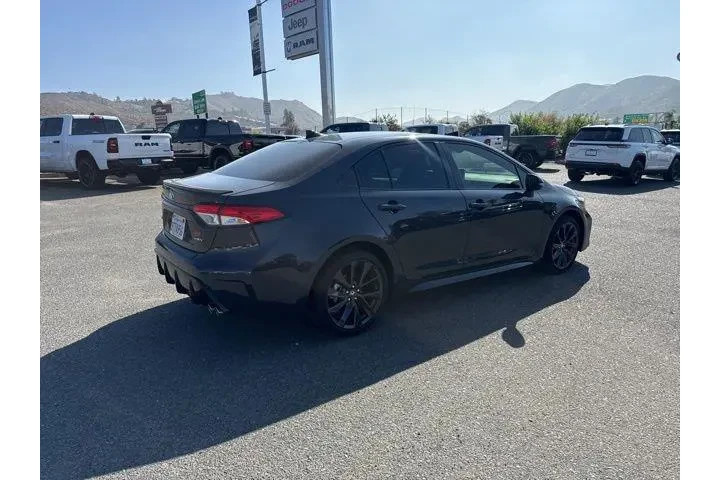 $28814 : Toyota Corolla Hybrid 2025 S image 9