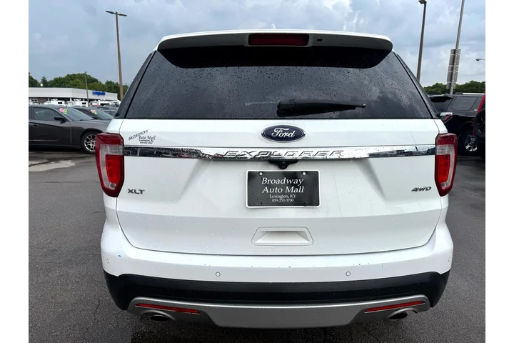 $7980 : 2016 Explorer 4WD 4dr XLT image 3
