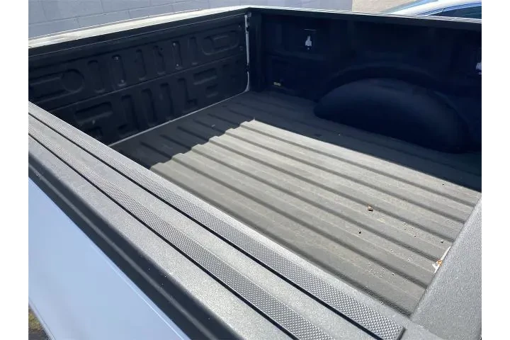 $35734 : Ford F-150 2021 4x4 XLT 4dr image 4