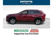 $28995 : Toyota RAV4 2023 AWD XLE 4dr thumbnail