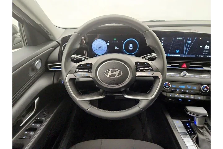 $20998 : Hyundai ELANTRA 2024 SEL 4dr image 10