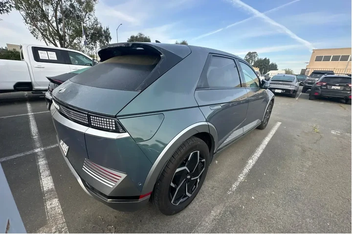 $30990 : Hyundai IONIQ 5 2024 Limited image 5