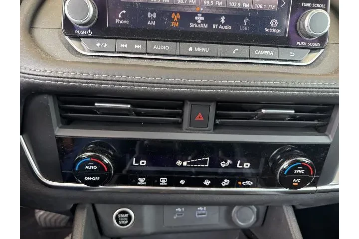 $24325 : Nissan Rogue 2023 SV 4dr Cro image 10