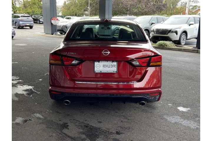 Nissan Altima 2023 2.5 SR 4d image 6