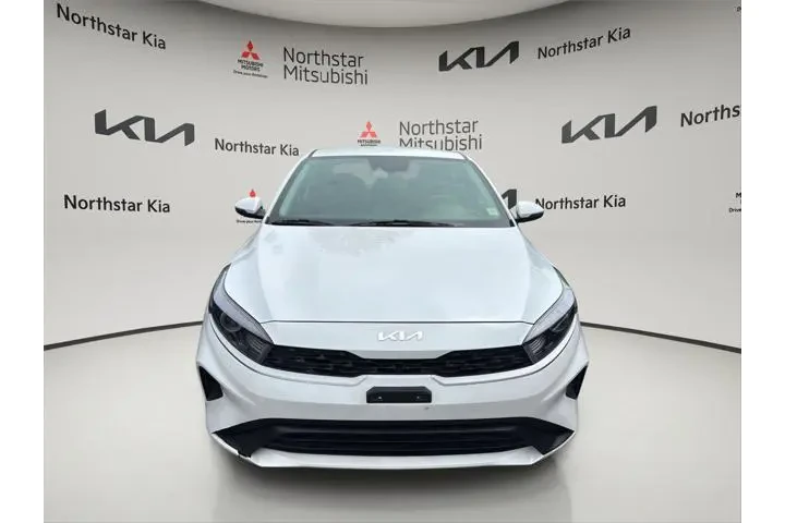 $17490 : Kia Forte 2024 LX 4dr Sedan image 8