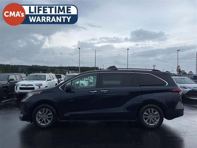 $41560 : PRE-OWNED 2021 TOYOTA SIENNA image 4