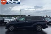 $41560 : PRE-OWNED 2021 TOYOTA SIENNA thumbnail