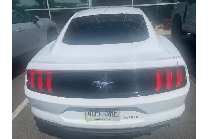 $26927 : Ford Mustang 2022 EcoBoost 2 image 7
