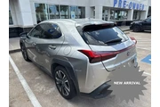 $23991 : Lexus UX 250h 2019 AWD 4dr C thumbnail