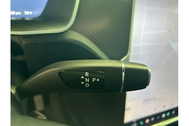 $21231 : Tesla Model X 2018 AWD 75D 4 image 9