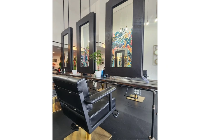 Estación en renta image 2