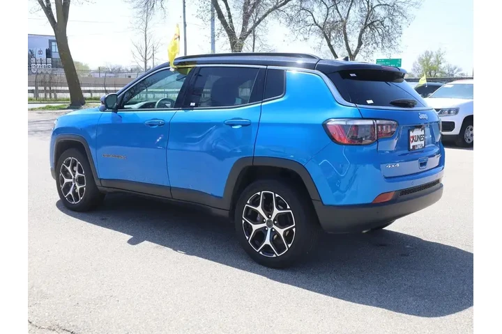 $22977 : Jeep Compass 2025 4x4 Limite image 7