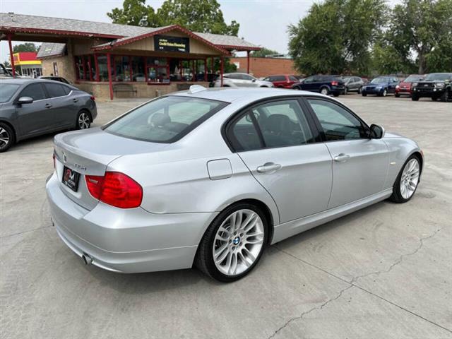 $12795 : 2011 BMW 3 Series 335d image 9