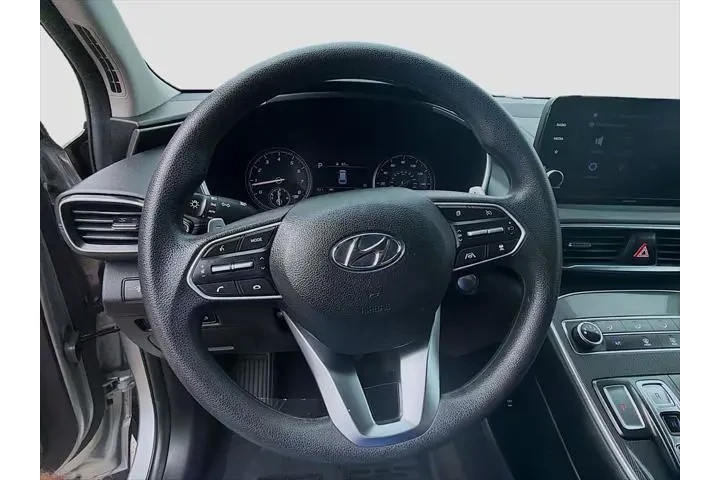 $17888 : Hyundai SANTA FE 2022 SEL 4d image 5