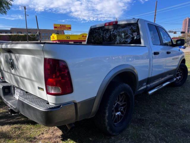 $13495 : 2011 RAM 1500 image 4