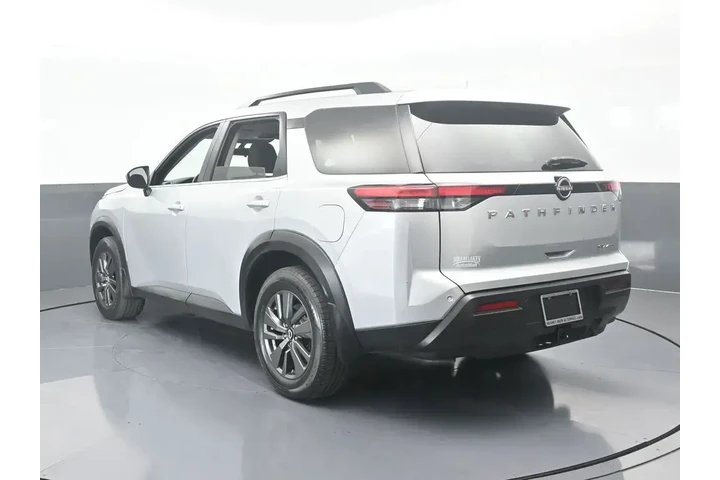 $21866 : Nissan Pathfinder 2022 AWD S image 4