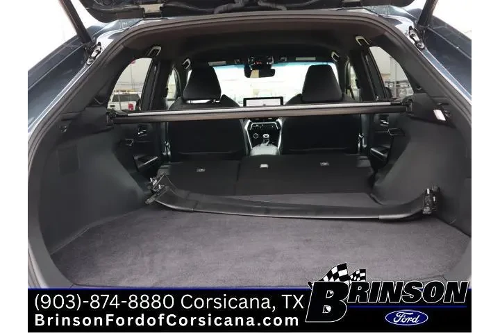 $30900 : Toyota Venza 2023 AWD LE 4dr image 10