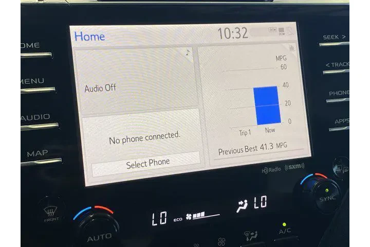 $26588 : Toyota Camry Hybrid 2020 XLE image 10