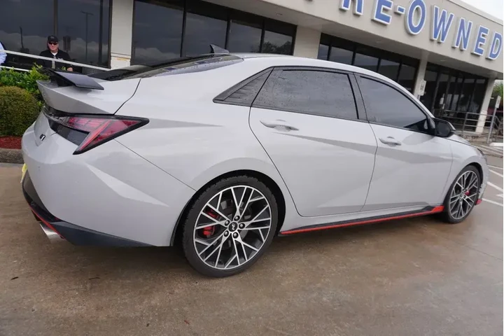 $25950 : Hyundai ELANTRA N 2022 4dr S image 8