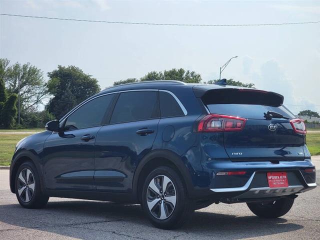 $14490 : 2017 Niro EX image 6