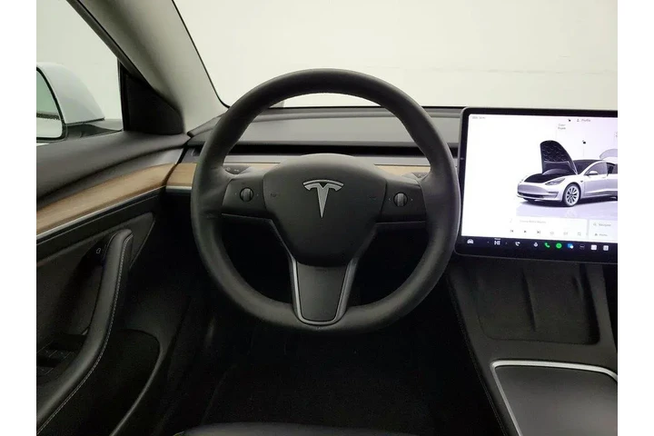 $27998 : Tesla Model 3 2022 4dr Sedan image 10
