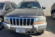 $2900 : 2000 Grand Cherokee Laredo thumbnail