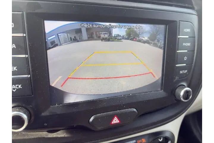 $14250 : Kia Soul 2020 S 4dr Crossove image 5