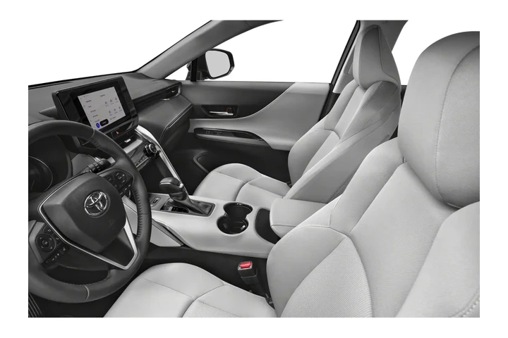$32990 : 2023 Venza LE image 6