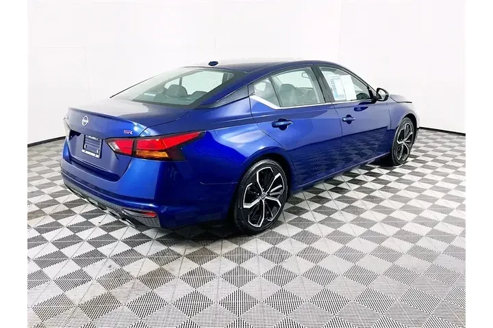 $20500 : Nissan Altima 2024 2.5 SR 4d image 7