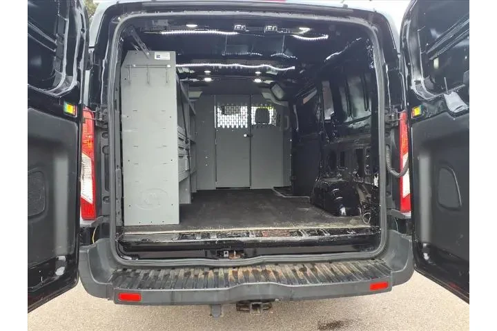 $19980 : Ford Transit 2019 250 3dr SW image 9