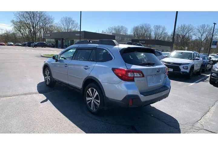 $21990 : Subaru Outback 2018 AWD 2.5i image 3