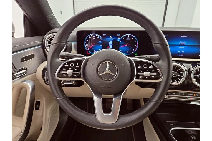 $28998 : Mercedes-Benz CLA 2023 CLA 2 image 10