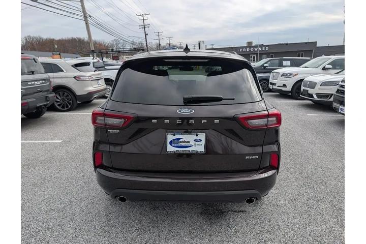 $28000 : Ford Escape 2023 AWD ST-Line image 5