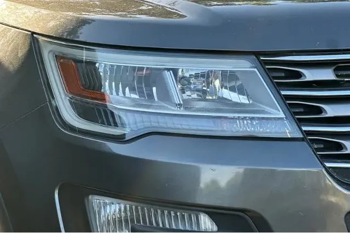 $10995 : Ford Explorer 2016 AWD XLT 4 image 9