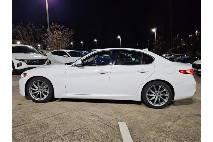 $20991 : Alfa Romeo Giulia 2020 Base image 3