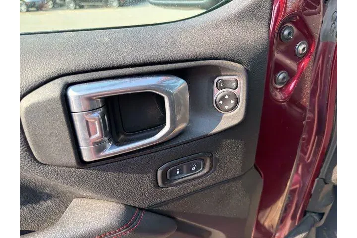 $36992 : Jeep Wrangler Unlimited 2021 image 5