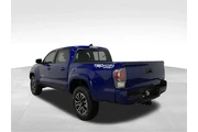 $34800 : Toyota Tacoma 2023 4x4 TRD P thumbnail
