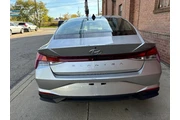 $11450 : 2021 Elantra SE thumbnail
