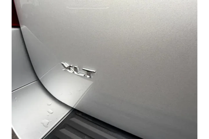 2015 Expedition EL XLT image 9