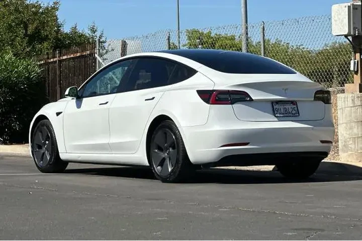 $19000 : Tesla Model 3 2021 Standard image 6