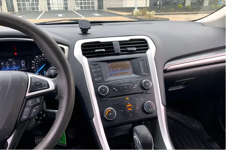 $11711 : Ford Fusion 2014 SE 4dr Seda image 6