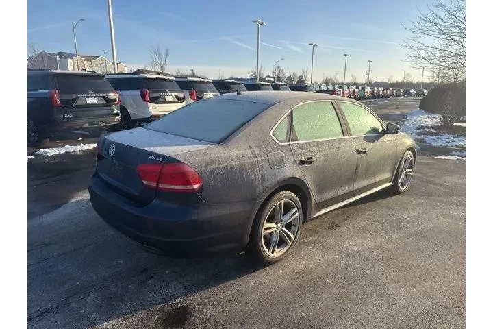 $9000 : Volkswagen Passat 2014 2.0L image 7