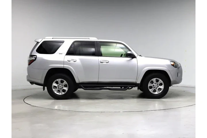 $27998 : Toyota 4Runner 2018 4x2 SR5 image 7