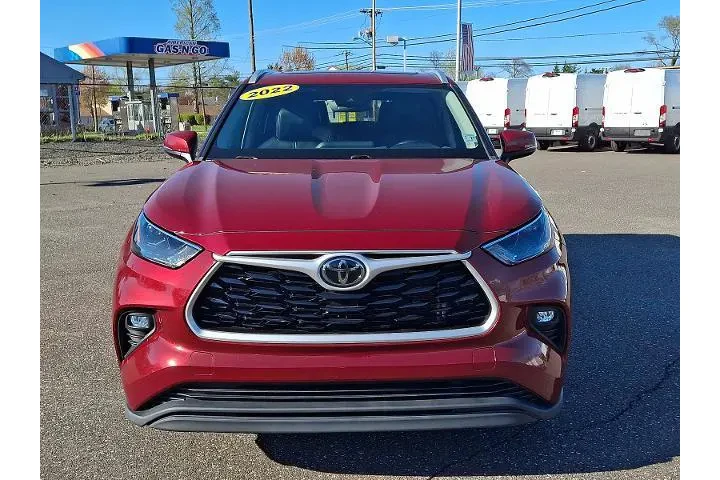 $35437 : Toyota Highlander 2022 AWD X image 2