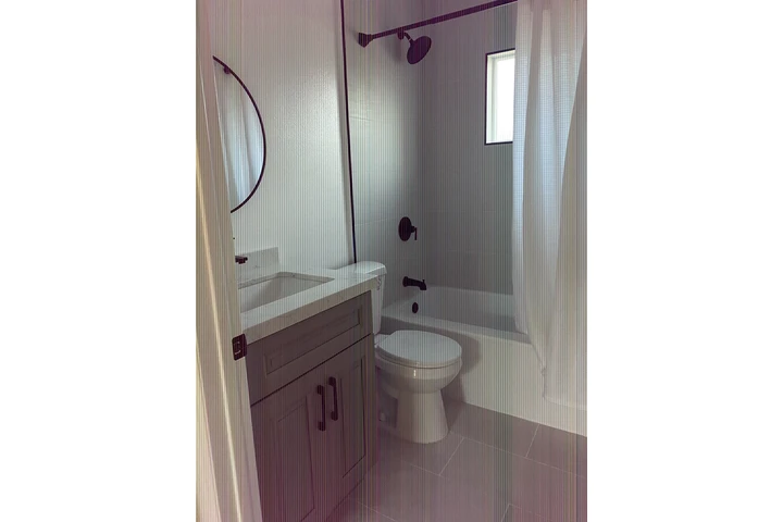 $3500 : Se renta casa image 2