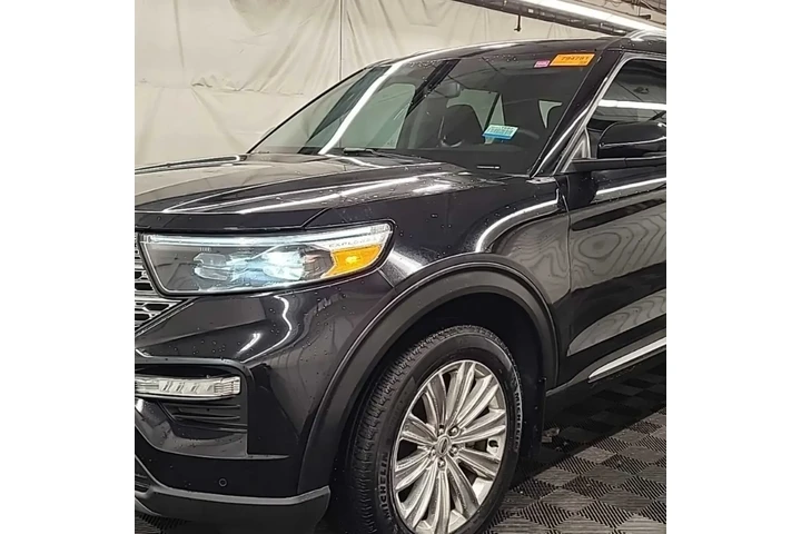 $29992 : Ford Explorer Hybrid 2021 AW image 4