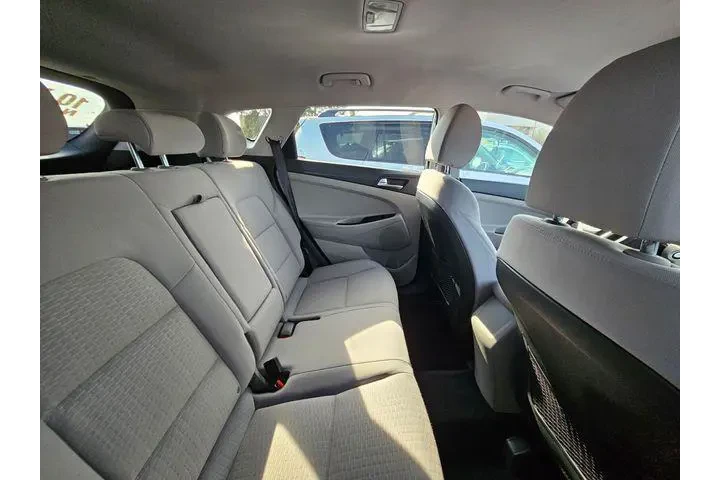 $15491 : Hyundai TUCSON 2019 Value 4d image 9